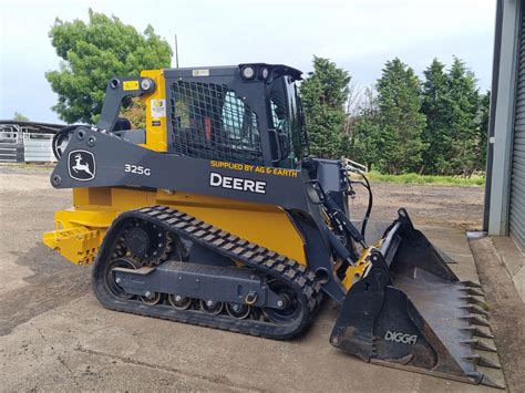 John Deere Skid Steer 325G Compact Track Loader | Ag & Earth Pty Ltd