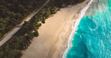 Drone Shot of a Beach · Free Stock Photo