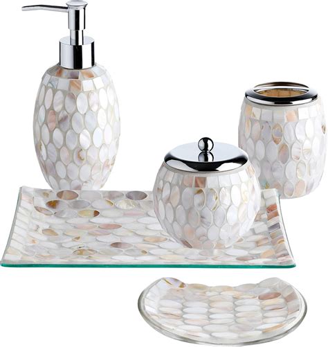 Shell Bath Accessories / Bath Accessories Stock Photo Download Image ...