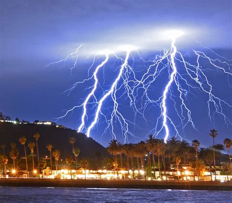 Lightning Strikes 1,500 Times In 5 Minutes Above SoCal: Video ...