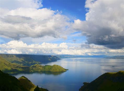 Cerita Legenda Danau Toba Versi Bahasa Inggris