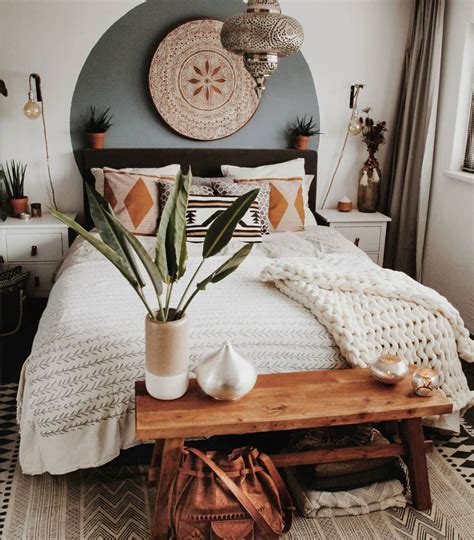 Our Favorite Boho Bedrooms (and How to Achieve the Look) - Green ...