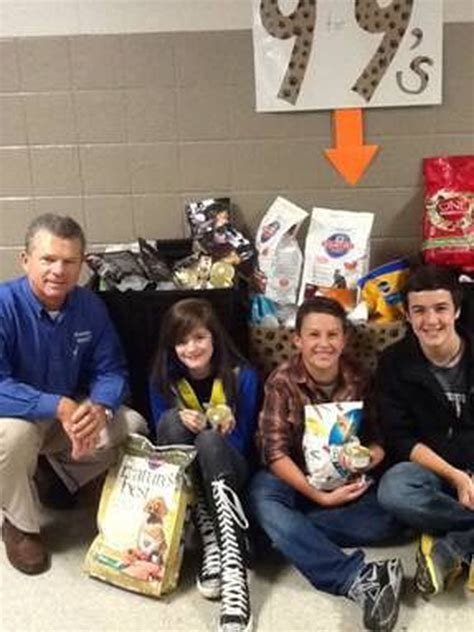 Sparkman Middle School students give back to community - al.com