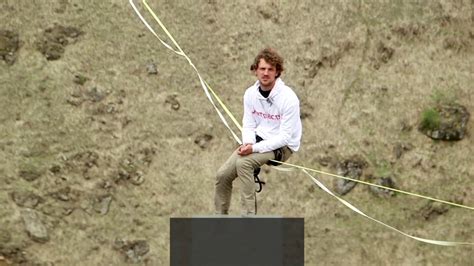 Isolated Sport - Jaw-dropping tightrope tricks in Russia - YouTube