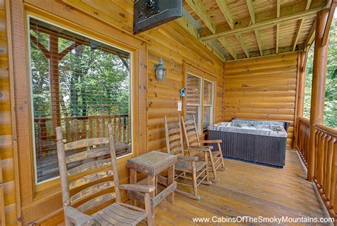 Pigeon Forge Cabin - Touchdown Views - 1 Bedroom - Sleeps 6