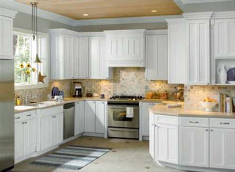 Favorite White Kitchen Cabinets To Renew Your Home Interior - MidCityEast