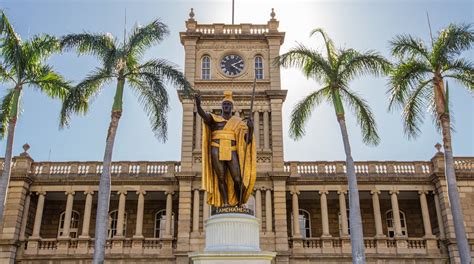 Visit King Kamehameha Statue in Downtown Honolulu | Expedia