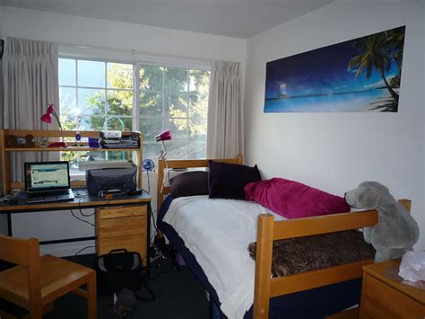 Lindsay's dorm room | College 8, UC Santa Cruz | By: Ginny Winblad ...