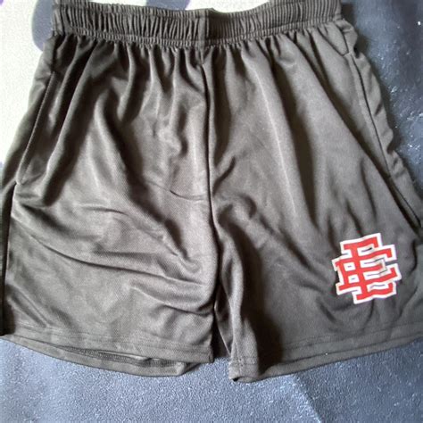 Men's Black and Red Shorts | Depop