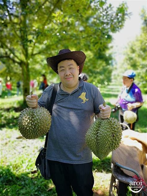 Thai Fruits - Durian (Monthong) - AroiMakMak