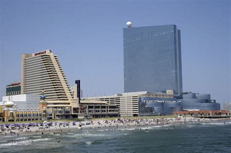 Revel Casino Hotel emptying in Atlantic City, is among 3 casinos ...