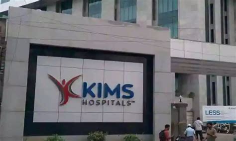 KIMS doctors use endoscopic method to remove tumor from 58-year-old ...