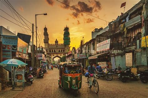 An evening in the old city of Hyderabad | Hyderabad photography, Old ...