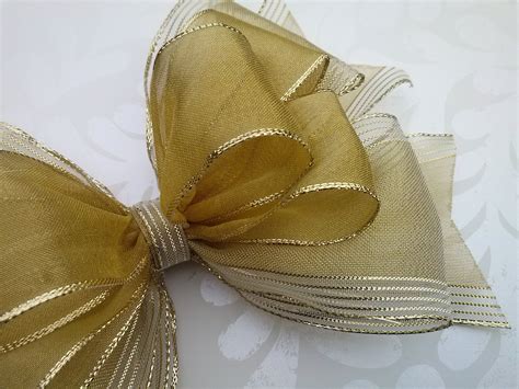 Gold organza luxury gift bow. | Gift bows, Ribbon crafts diy, Ribbon crafts