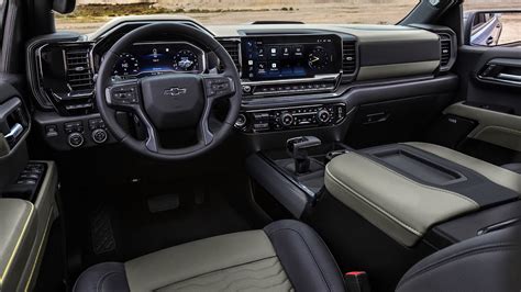 2022 Chevrolet Silverado - Interior and Exterior - YouTube