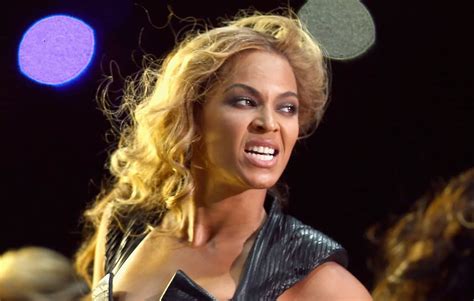 Beyoncé: Hilarious faces from Super Bowl performance - Irish Mirror Online