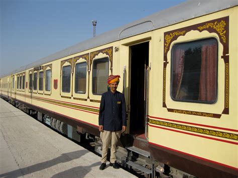 Royal Rajasthan on Wheels – India’s Luxury Train