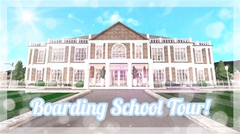 BLOXBURG I BOARDING SCHOOL TOUR I KwlMia - YouTube