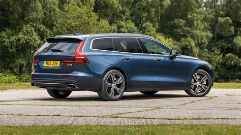 Volvo V60 review: first UK test | Top Gear