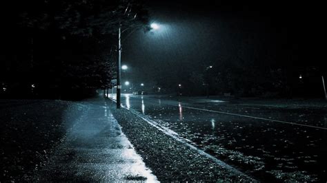 Rainy Night HD 1080p Wallpapers Download | Rain wallpapers, Rainy ...