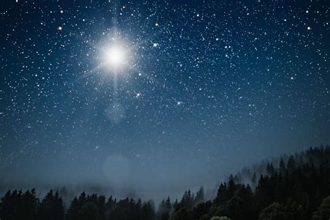 ‘Christmas Star’ to Light Up December Sky for First Time in 800 Years ...