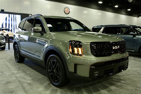 Kia Telluride Hybrid 2024 - Katya Tiffie