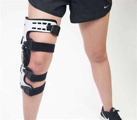 EZOA Brace Buy Now: https://goo.gl/SRWezm The ezOA is a universal OA ...