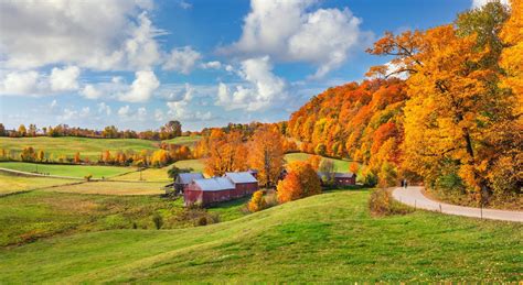 10 Best Places to See Fall Foliage in Vermont – Bearfoot Theory