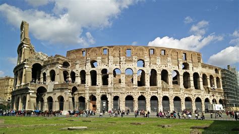 The Colosseum : Rome Italy | Visions of Travel