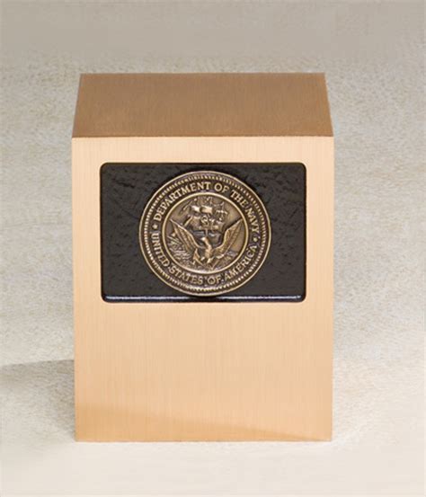 10 Popular Military Cremation Urns