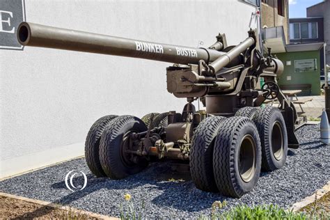 US 155mm M1A1 “Long Tom” – American Heavy Artillery Field Gun ...