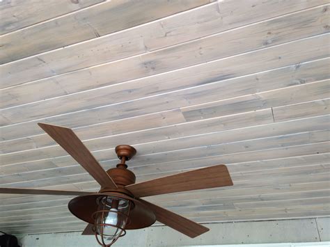 Whitewashed Tongue And Groove Pine Ceiling | PIXMOB