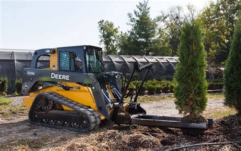 12 John Deere Skid Steer Attachments for Efficiency and Productivity