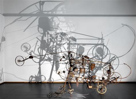 JEAN TINGUELY: MACHINE SPECTACLE | Artishock Revista