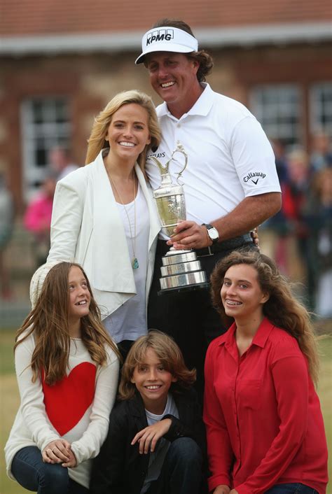 Phil Mickelson's Family Faced Several Difficulties over the Years