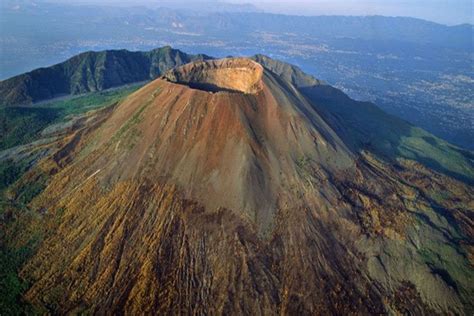 Mt Vesuvius, Naples - Times of India Travel