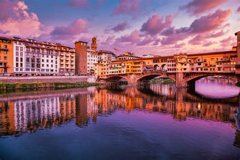 Amazing Sunset Over Ponte Vecchio Florence Italy Stock Photo - Image of ...