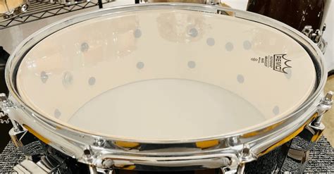 How To Change a Bottom Snare Head - Drum Intel