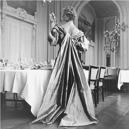 Design by Jacques Heim, 1954. © Genevieve Naylor/CORBIS.