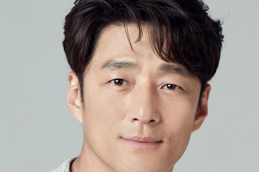 Ji Jin Hee In Talks For New Drama Based On Japanese Mystery Novel