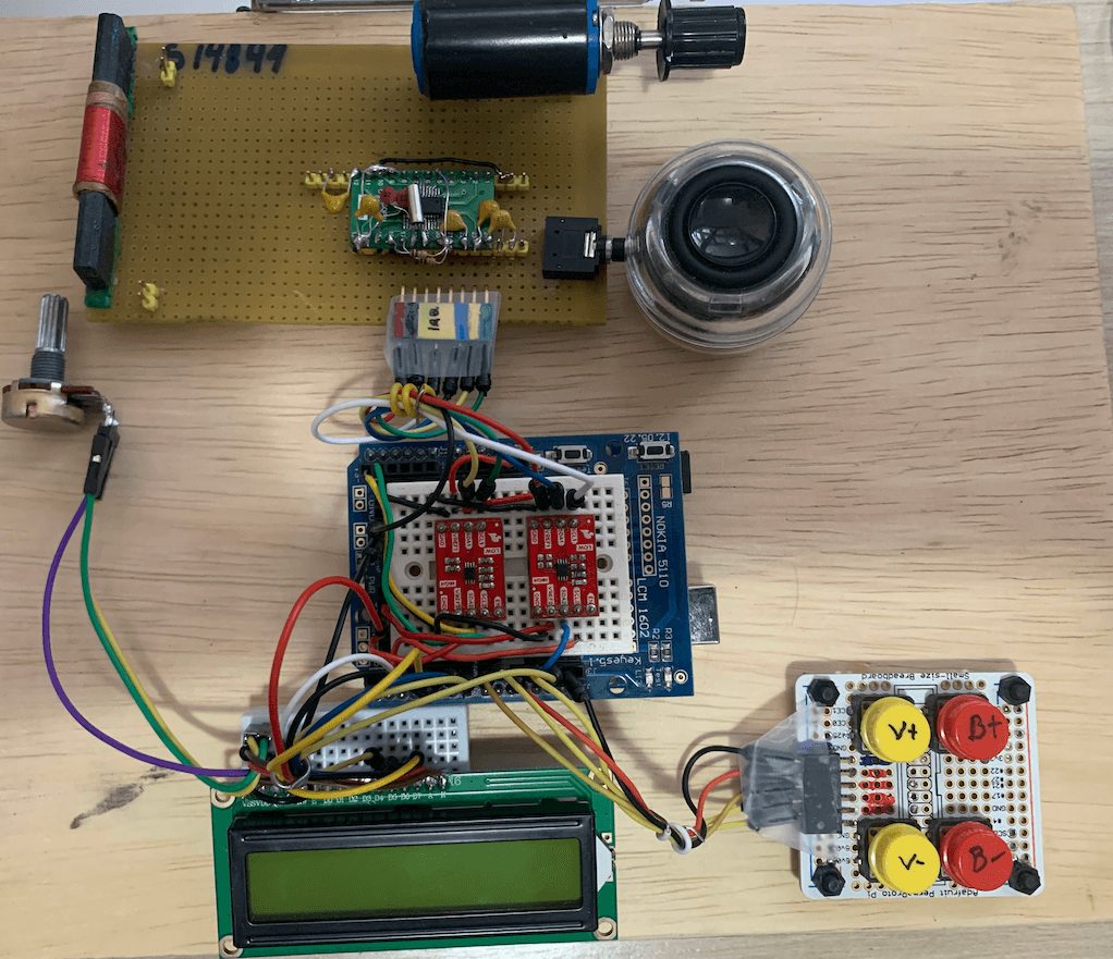 SI4844 and LCD16x02 devices