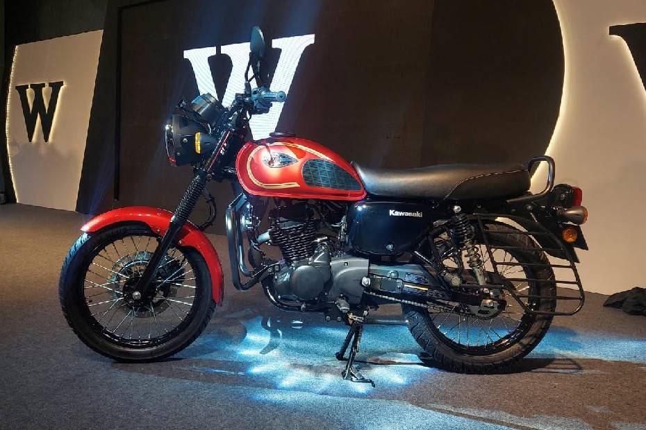 BREAKING: Kawasaki W175 Retro Bike Launched In India | BikeDekho