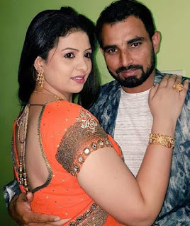 Mohammed Shami With Wife 