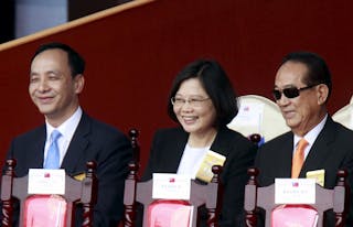 蔡英文 Taiwan's ruling Nationalist KMT chairman Chu, Taiwan's main opposition DPP Chairperson and presidential candidate Tsai and P