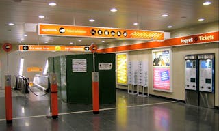 Batthyány_tér,_Budapest_m2-1