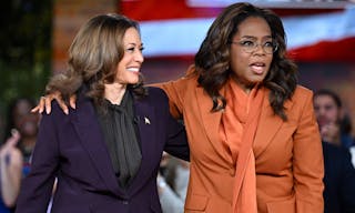 Kamala Harris Unite for America_20240919