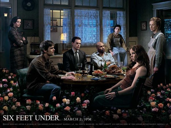 Six Feet Under,movie poster,audience,games,screenshot,1024x768 px