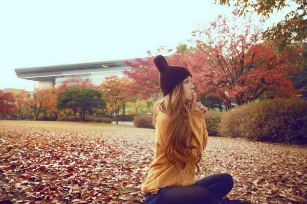 Mujeres al aire libre, mujer, morena, asiático, luz de sol, otoño