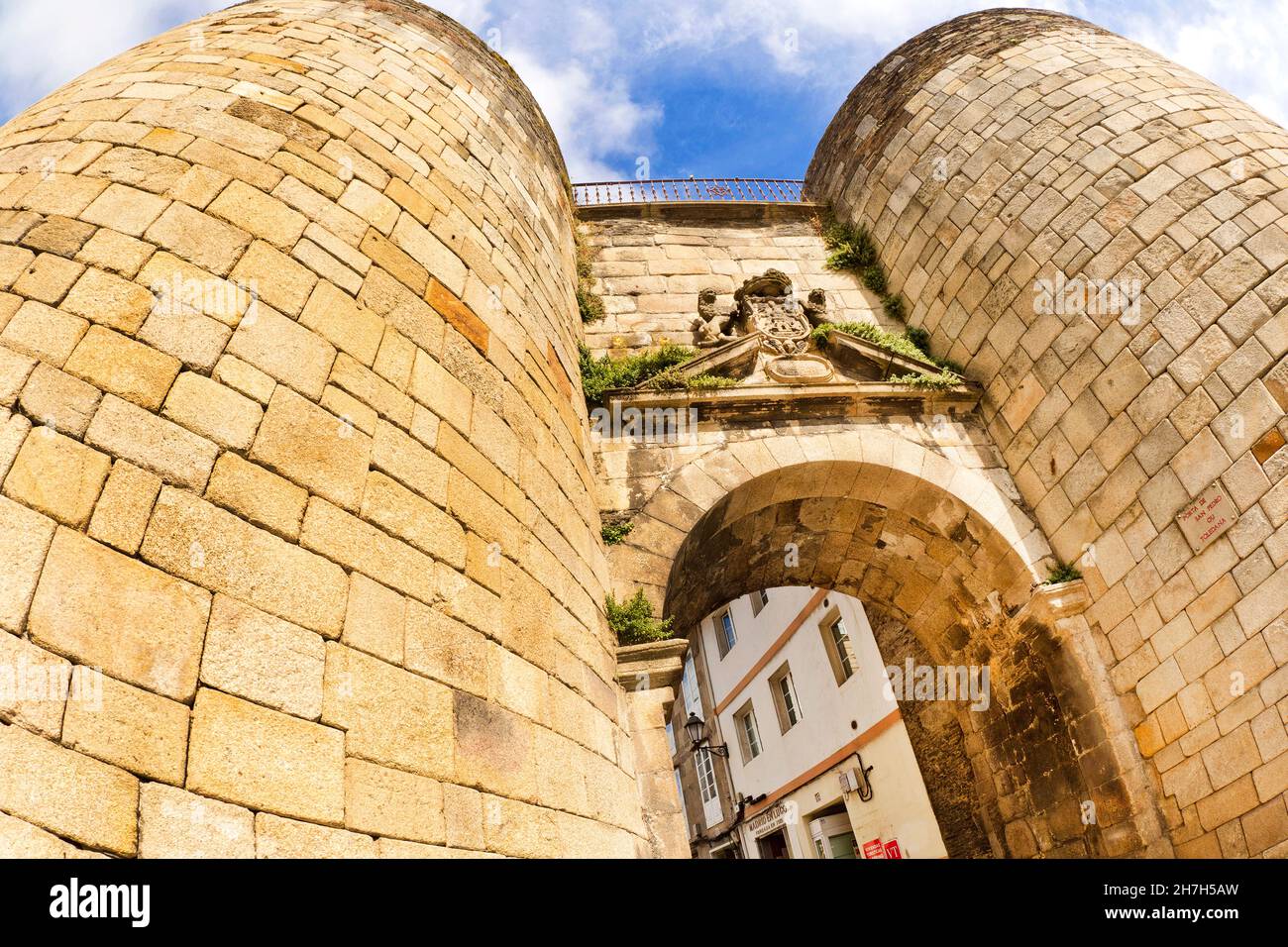 San Pedro Wall Gateway, Roman City Walls of Lugo, UNESCO World Heritage Site,  Lugo City, Lugo, Galicia, Spain, Europe Stock Photo