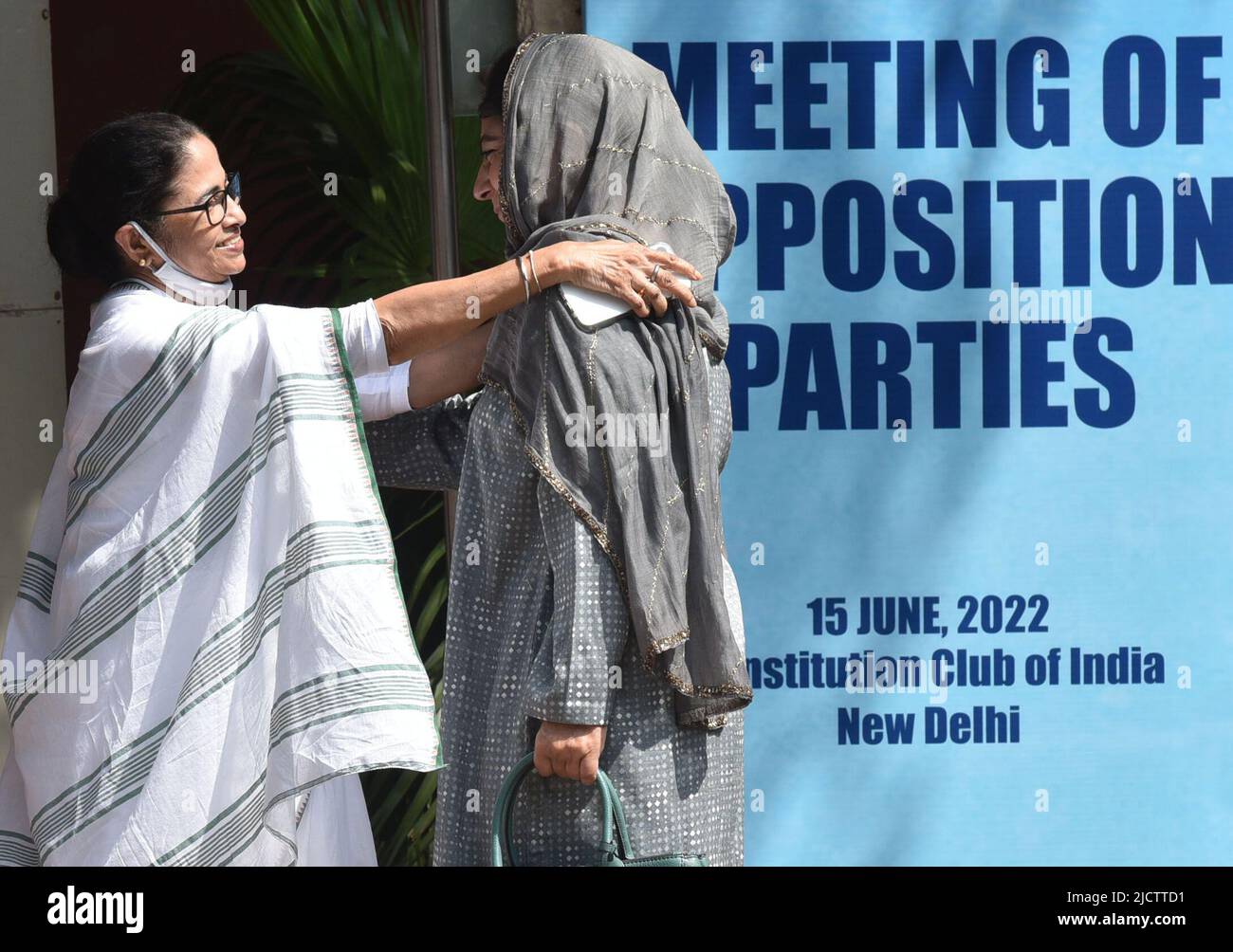 New Delhi, India. 15th June, 2022. NEW DELHI, INDIA - JUNE 15: West Bengal Chief Minister Mamata Banerjee, WelcomeJammu and Kashmir Peoples Democratic Party Chief Mehbooba Mufti, During the opposition parties leader meeting on the Rastripati election, on June 15, 2022 in New Delhi, India. At least 17 parties including Congress, Samajwadi Party, NCP, DMK, RJD and the Left parties attended the meeting. (Photo by Sonu Mehta/Hindustan Times/Sipa USA) Credit: Sipa USA/Alamy Live News Stock Photo